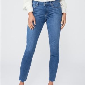 Paige crop skinny jeans 31